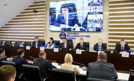 Глава Уряду: Починаємо нову сторінку роботи ДФС, її результатом будуть цифри наповнення бюджету
