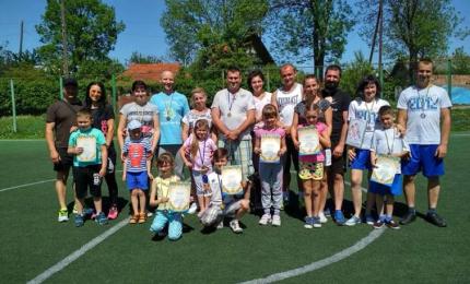 «Мама, тато, я – спортивна сім’я» з нагоди Міжнародного дня сім’ї