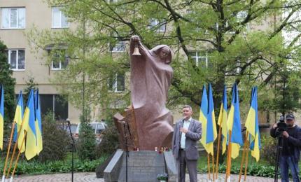 В обласному центрі вшанували героїв-чорнобильців