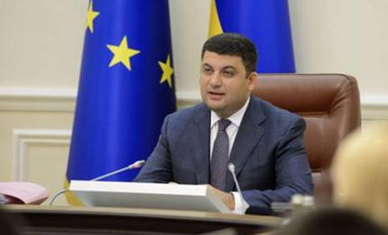 Глава Уряду: Ми відновлюємо дороги, які не будувалися десятиліттями