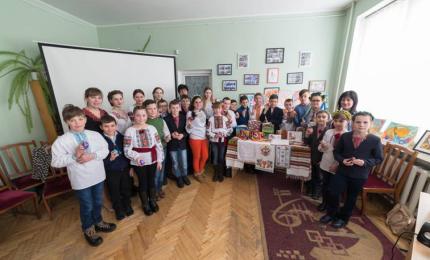 Майстер-клас з розпису писанок Надії Стефанюк