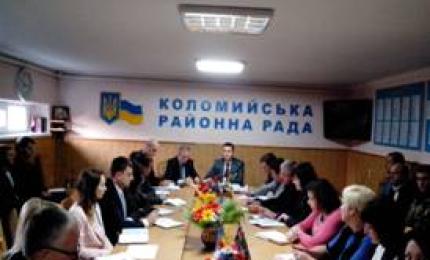 Оперативна нарада з першим заступником, заступником голови, керівником апарату, начальниками відділів, управлінь та структурних підрозділів РДА у голови райдержадміністрації Любомира Глушкова