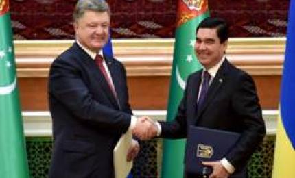 Президент України Петро Порошенко та Президент Туркменістану Гурбангули Бердимухамедов у Ашбагаті підписали спільну заяву