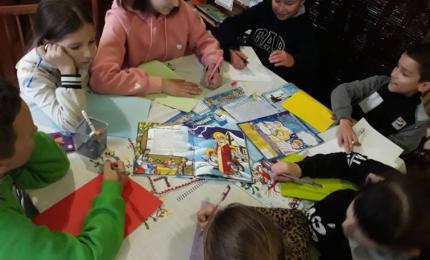 “У шапці-невидимці – Миколай несе гостинці”