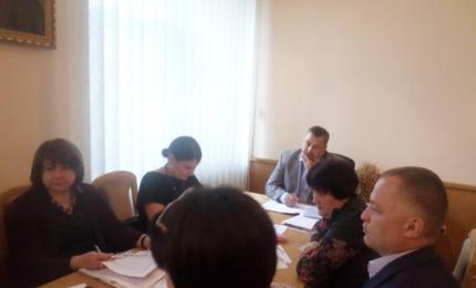 Обговорено шляхи погашення заборгованості із зарплат, пенсій та інших соцвиплат