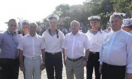 Делегація Прикарпаття привітала підшефних моряків з Днем Військово-Морських Сил Збройних Сил України.