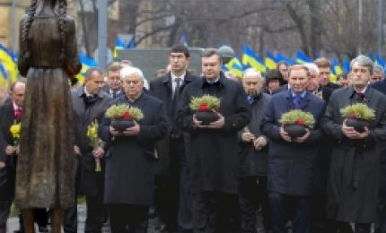 Віктор Янукович вшанував пам’ять жертв Голодомору 1932-1933 років